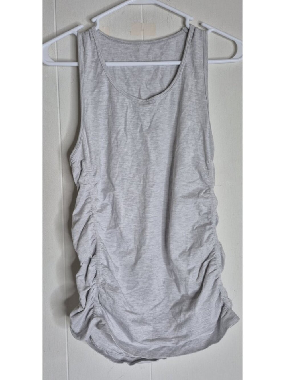 Unbranded Light Gray Maternity Sleeveless Tank Women's Size M